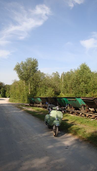 Retro Neco Abruzzi alongside James Bond's railway from a View to a Kill starring Roger Moore and Grace Jones